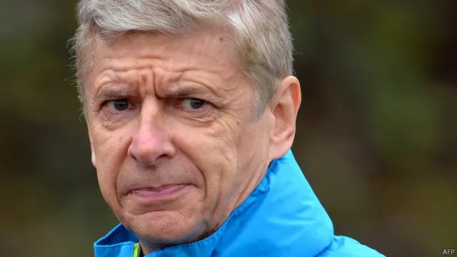 فينغر يرى أن تشيلسي يحظى بفرصة كبيرة لحصد بطولة الدوري الانجليزي لصالحه