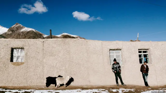 Деревня в долине Бартанг. Таджикистан