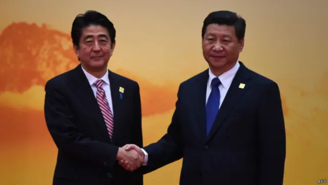 习近平与安倍
