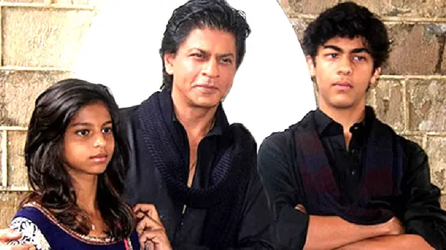 شاہ رخ خان کے بیٹے آرین کے آج کل میڈیا میں کافی تذکرے ہیں 