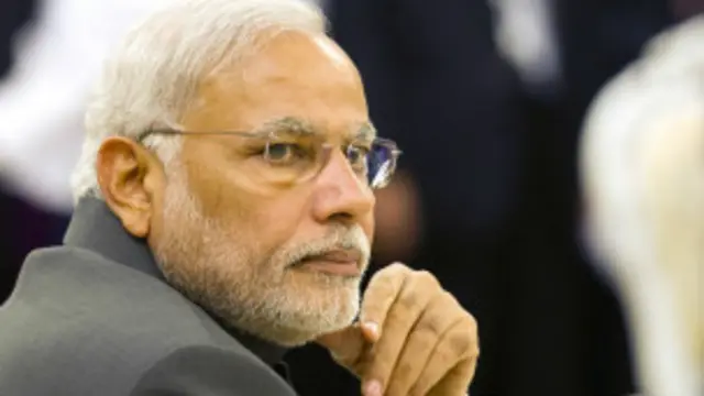 आसियान शिखर सम्मेलन में नरेंद्र मोदी
