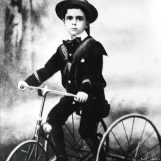 जवाहर लाल नेहरू का बचपन