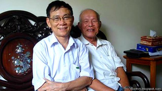 Luật sư Trần Lâm (phải)