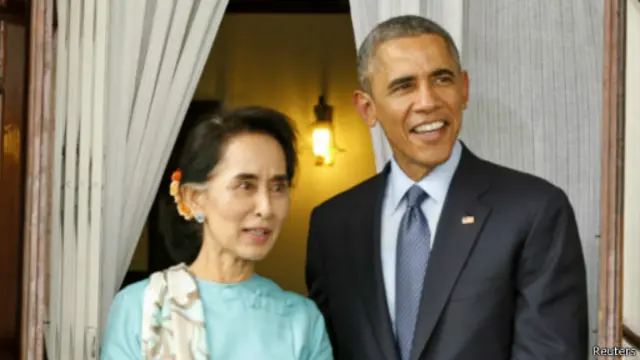 Pemerintahan Presiden AS Barack Obama mencabut sanksi terhadap 10 badan usaha milik negara (BUMN) Myanmar yang bergerak di bidang perbankan, kayu, dan tambang.