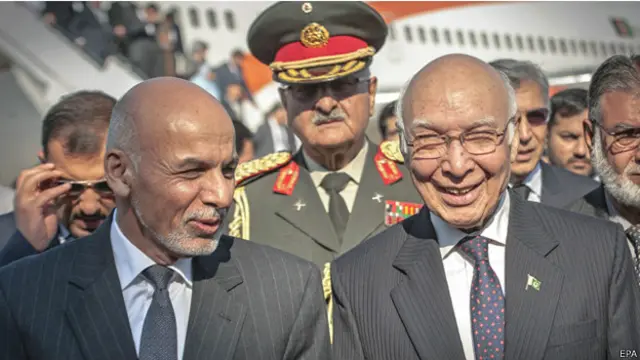 وصل الرئيس الافغاني الى اسلام آباد يوم الجمعة