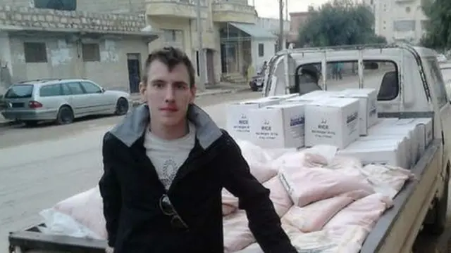 Abdul-Rahman Kassig bekerja untuk organisasi kemanusiaan ketika disergap milisi ISIS di Suriah, tahun lalu.