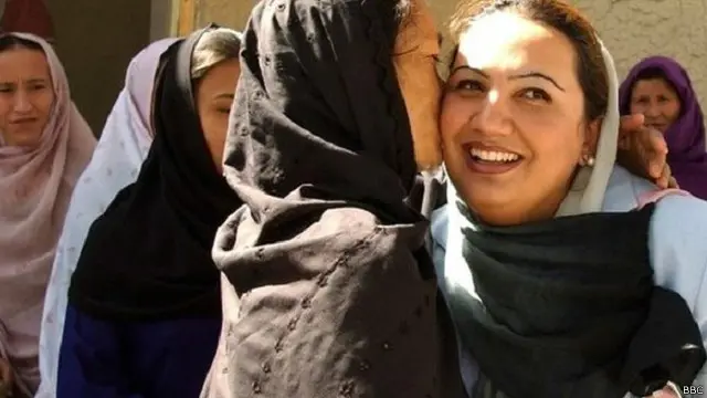 نجت الناشطة الأفغانية من الهجوم