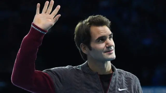 فیڈرر 2013 میں کمر کی تکلیف میں مبتلا ہوئے تھے اور سنیچر کو سیمی فائنل کے اختتامی لمحات میں بھی تکلیف میں دکھائی دیے تھے