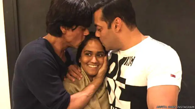 शाहरुख़ ख़ान, अर्पिता ख़ान और सलमान ख़ान