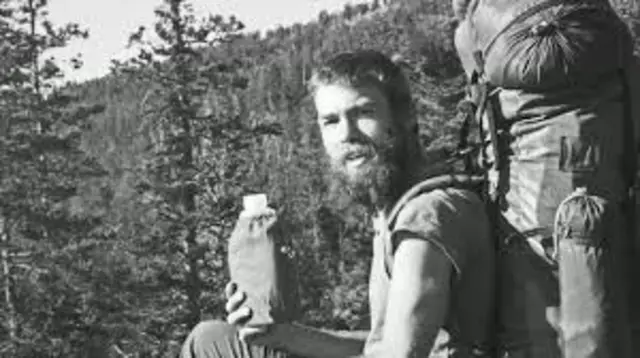 逃跑途中的杨斯