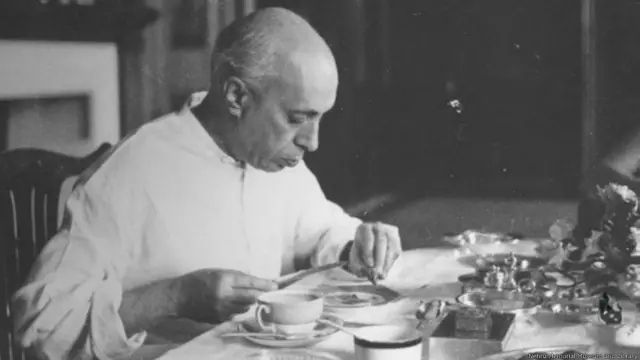 जवाहर लाल नेहरू 