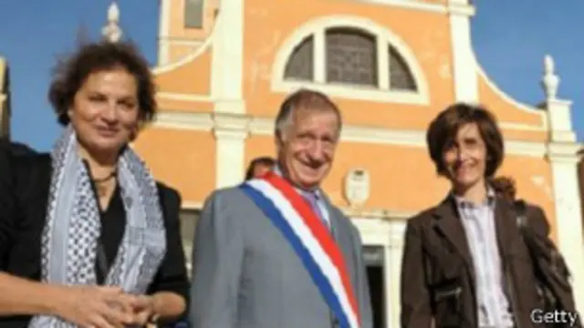 دينا قوار (يمين) مندوبة الأردن هي آخر امرأة تنضم لمجلس الأمن الدولي