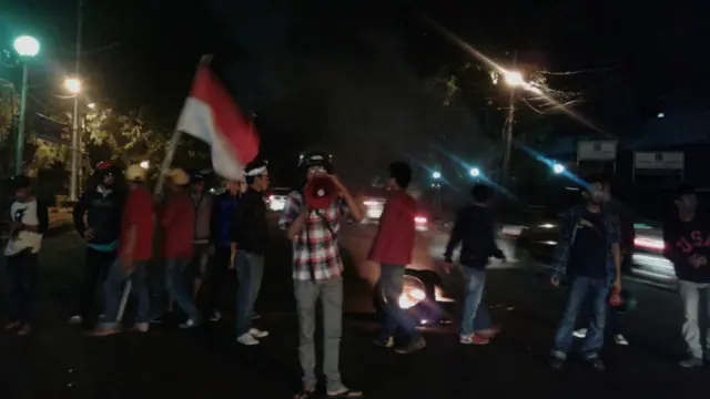 Demonstrasi di Cikini