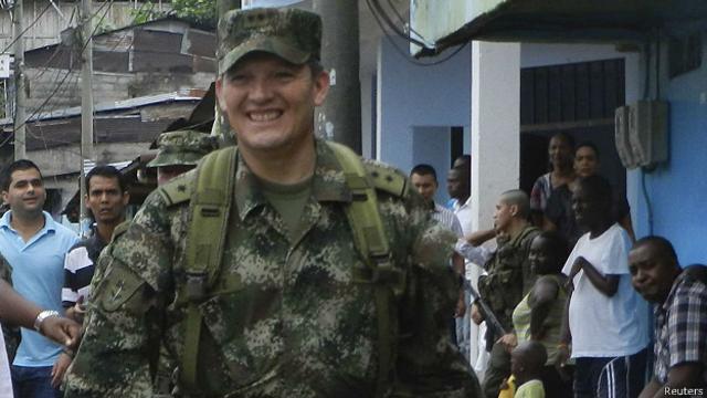 La liberación de Rivera y Díaz fue acordada con las FARC junto a la del general Rubén Darío Alzate quien aún es mantenido como rehén.