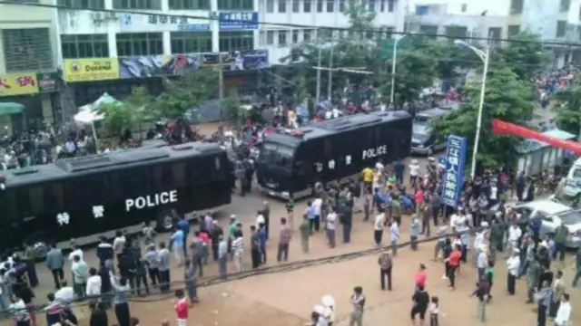 海口三江镇警民冲突现场（网络图片）