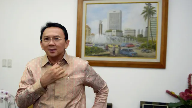 Gubernur Ahok mengatakan bahwa meski tanpa AMDAL perlindungan terhadap masyarakat sekitar dari dampak lingkungan yang mungkin terjadi tetap bisa berjalan.