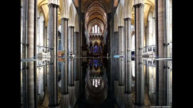 "Неф собора в Солсбери", Констанция Хаммерли