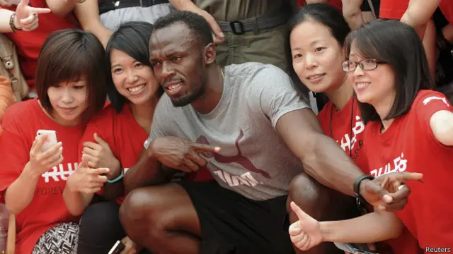 Pese a ser el hombre más rápido del planeta Bolt no percibe mucho dinero por sus hazañas en la pista.