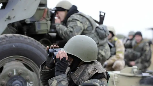 اپریل سے یوکرین کے مشرق میں روس نواز باغی سرکاری فوج کے خلاف برسرِ پیکار ہیں