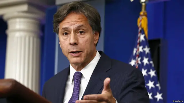 ABD Dışişleri Bakan Yardımcısı Antony Blinken, Ramadi'nin düşmesine rağmen ABD öncülüğündeki koalisyonun IŞİD'e karşı başarılı olduğunu söylemişti.