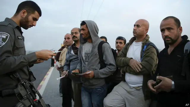 معظم العمال في مجال البناء في عسقلان من الفلسطينيين.