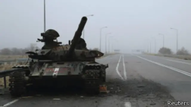 နောက်ဆုံးပေါ် လက်နက်ဆန်းတွေ အများအပြား အသုံးပြုမှုဟာလည်း လူ့အခွင့်အရေး အခြေအနေကို ထိခိုက်တယ်လို့ ဆို