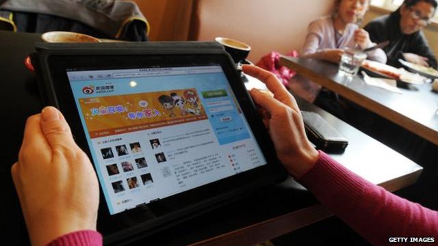 中国屏蔽脸书和推特，但是网民能在微博上发表意见