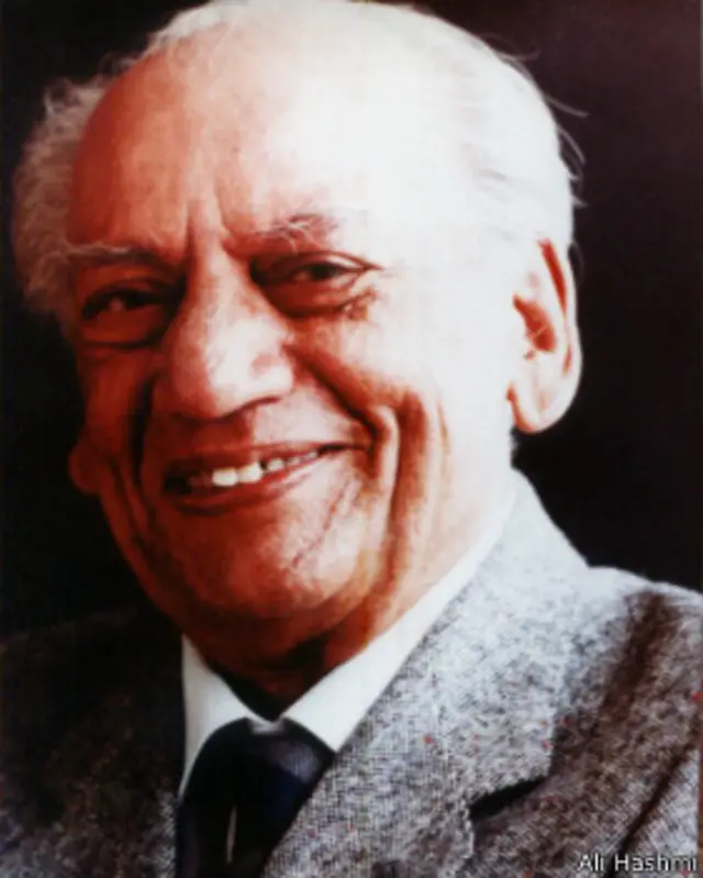 فیض سنہ 1911 میں سیالکوٹ میں پیدا ہوئے تھے