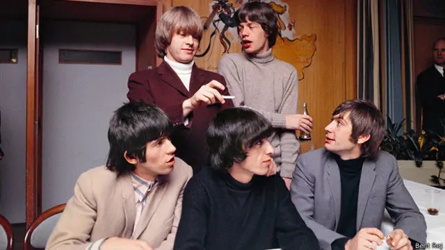 Брайан Джонс на пресс-конференции в Копенгагене, 1965 год