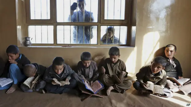 Belajar Quran di Kabul