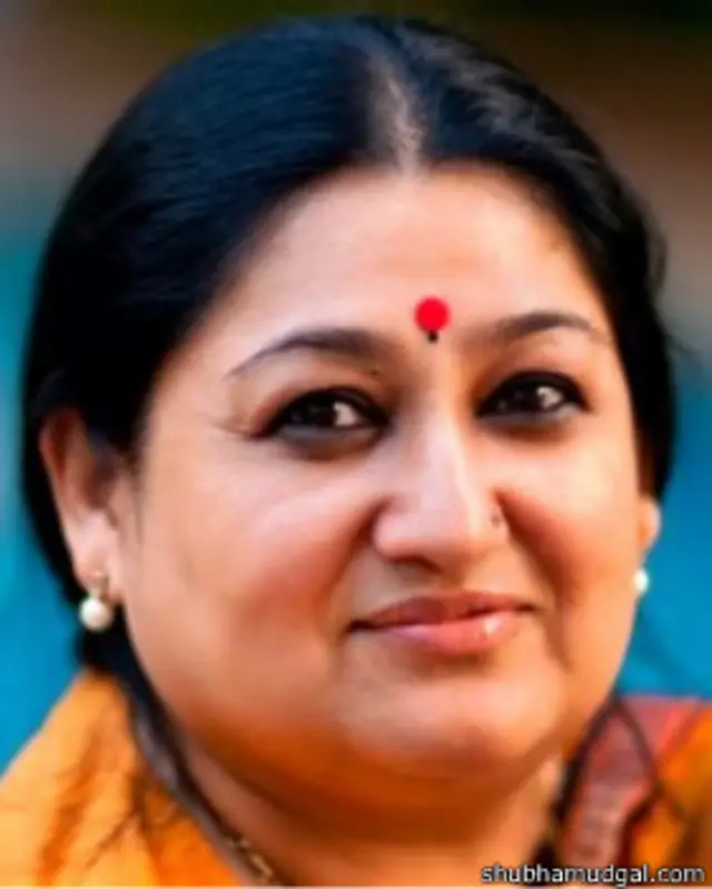 شوبھا مدگل کا شمار کلاسیکی گلوکاراؤں میں ہوتا ہے