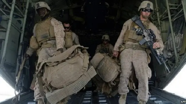 تقر الاتفاقيات الأمنية الجديدة بقاء القوات الأمريكية وقات حلف شمال الأطلسي في أفغانستان لمزيد من الوقت