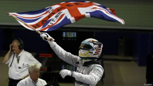 Льюїс Хемілтон