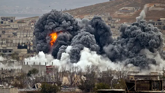 يحاول مسلحو تنظيم الدولة السيطرة على عين العرب "كوباني" منذ منتصف سبتمبر