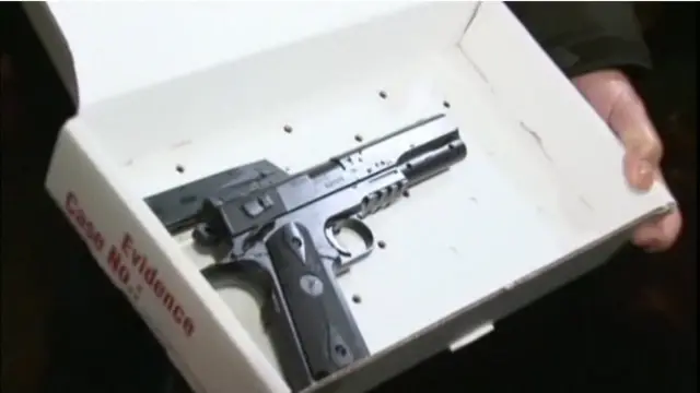 Menino portava uma pistola de ar comprido