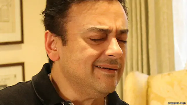 عدنان نے ایک مدت کے بعد پس پردہ گلوکاری کے میدان میں دوبارہ قدم رکھا ہے