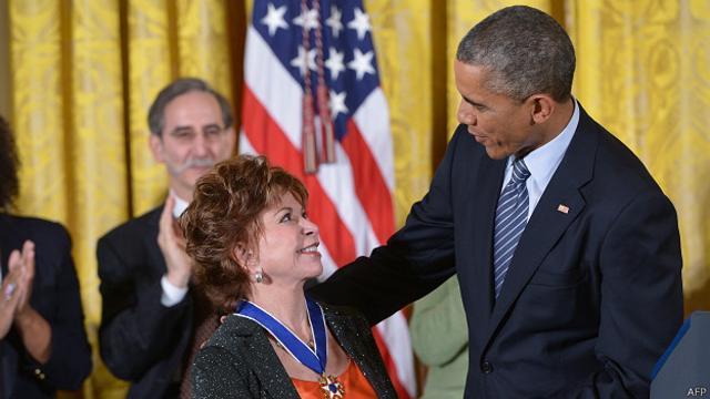 Isabel Allende y Obama