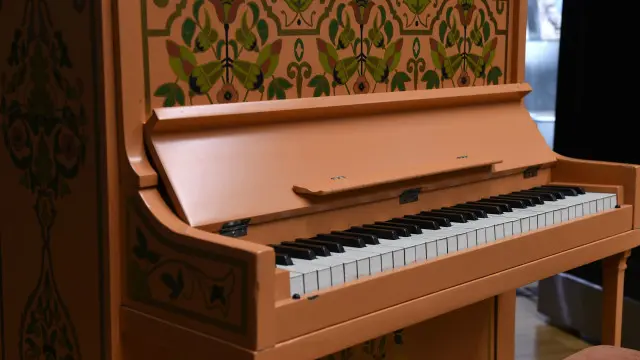 غزہ کا واحد پیانو اور تباہ ہونے والے ایک میوزک ہال سے ملا تھا