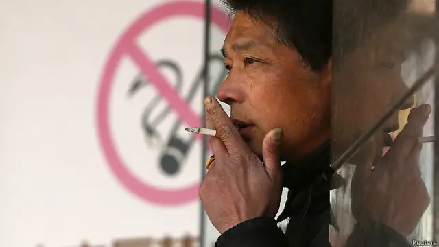 Fumador en Shanghái