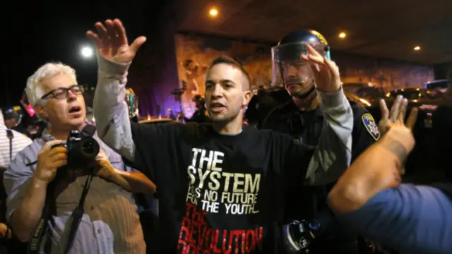 加州奥克兰的抗议者。