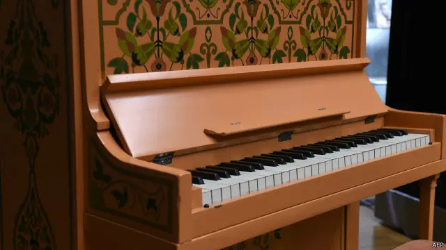 بيانو كازابلانكا