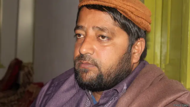 हकीम सनोबर ख़ान के मुताबिक विकास के लिए मतदान में हिस्सा लेना जरूरी है.