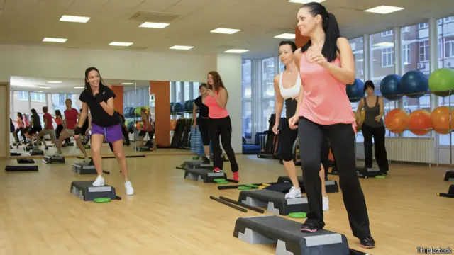 Siempre es recomendable buscar asesoramiento para establecer una rutina de trabajo, sea en un gimnasio o al aire libre.