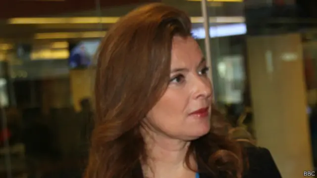 VT : "Ce qui est sûr, c’est que je ne voterai pas pour lui, voilà. Donc s’il revient, ce ne sera pas mon choix, ce ne sera pas mes envies. Je suis une citoyenne de gauche et je le reste".