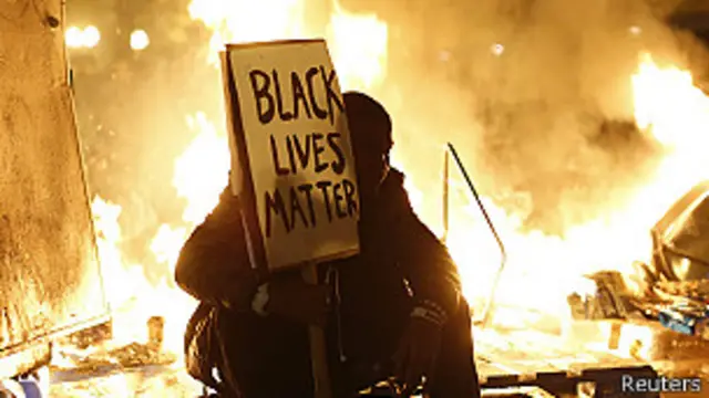 protesta en California