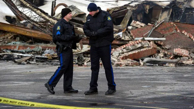 القي القبض على 61 شخصاً في جرائم تشمل السطو وحيازة أسلحة بطريق غير قانونية.