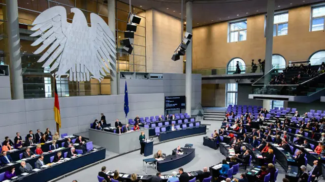 Меркель в бундестаге