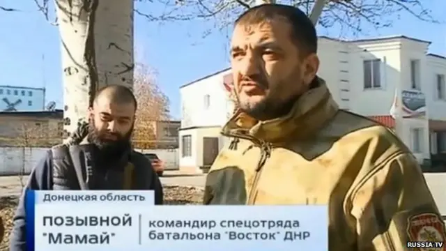 قائد إحدى فرق الانفصاليين يقول إنه بحاجة لجنود مثل الصبيين الملتحقين بصفوف فرقته. ويقول إنهم "جيل المستقبل" 