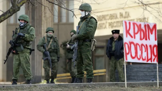 военные в крыму