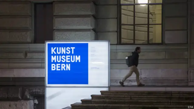 Вход в здание Художественного музея в Берне